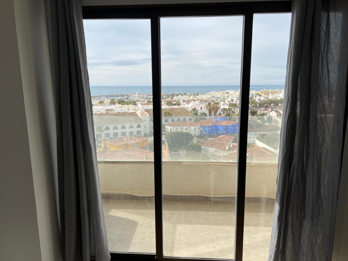 Apartment Sol Carihuela Torremolinos Ngoại thất bức ảnh