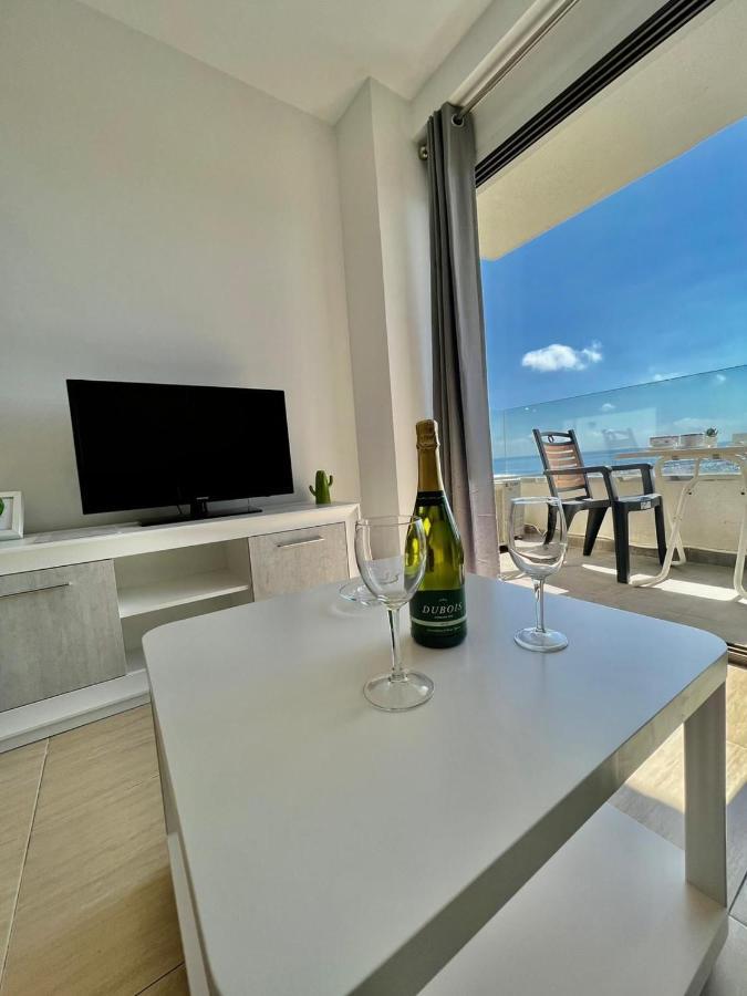 Apartment Sol Carihuela Torremolinos Ngoại thất bức ảnh