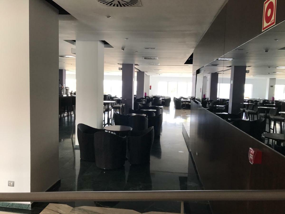 Apartment Sol Carihuela Torremolinos Ngoại thất bức ảnh