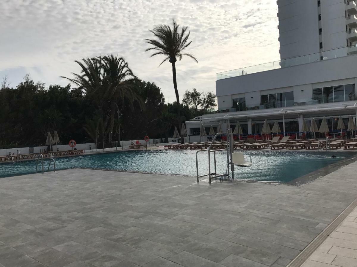 Apartment Sol Carihuela Torremolinos Ngoại thất bức ảnh